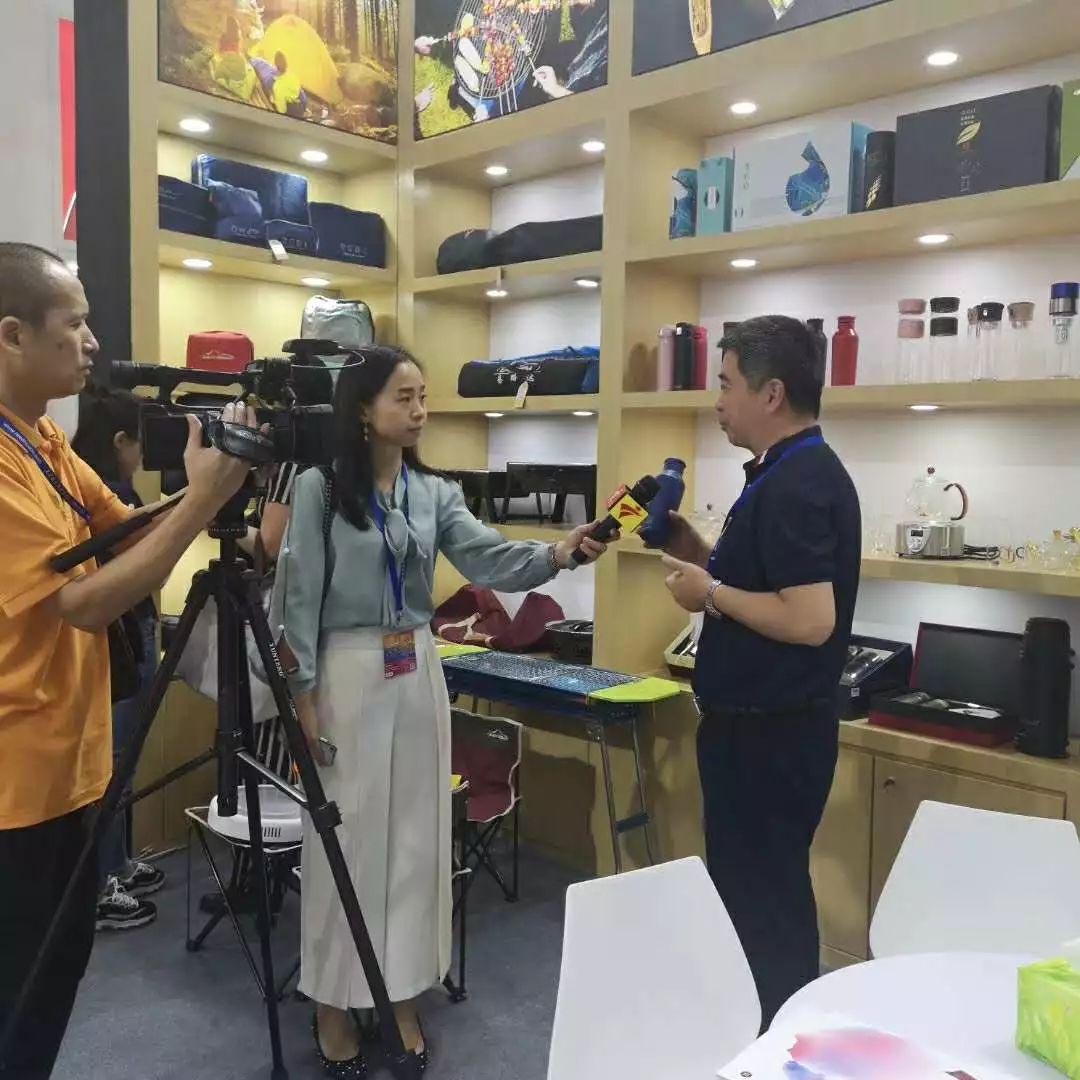 1-220Q1112139594 副本.jpg